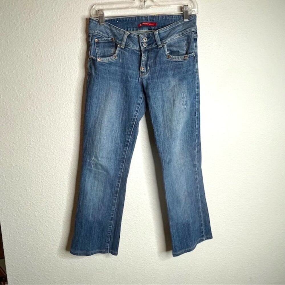 Yami Women's Low Rise Straight Leg Jeans Size 27